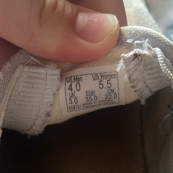 VANS PURPLE CHECKERED SNEAKERS - Picture 4 of 6